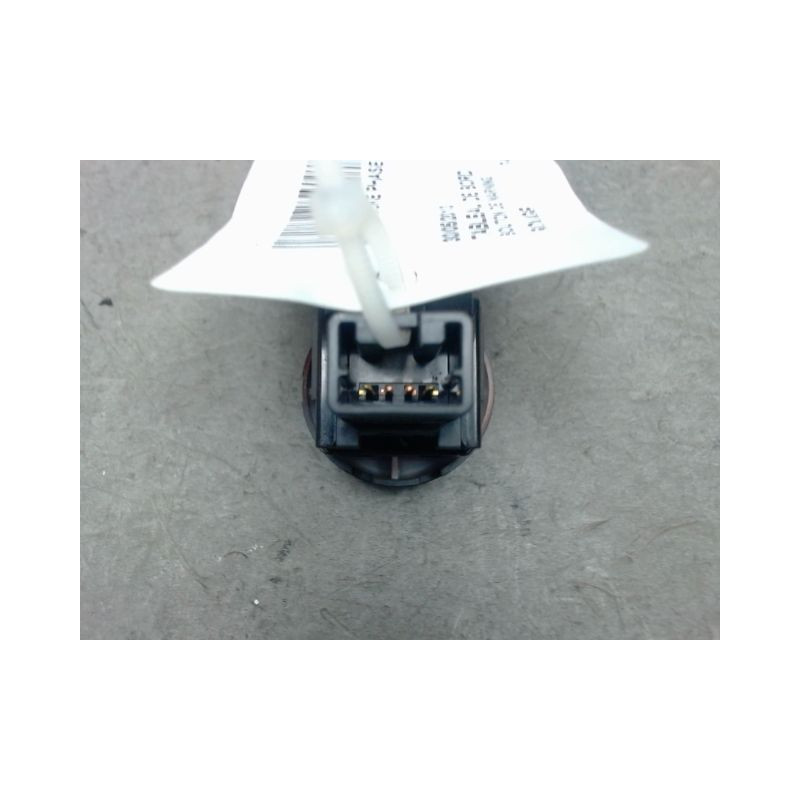 BOUTON DE WARNING NISSAN JUKE PHASE 1 1.5 DCI - 8V TURB