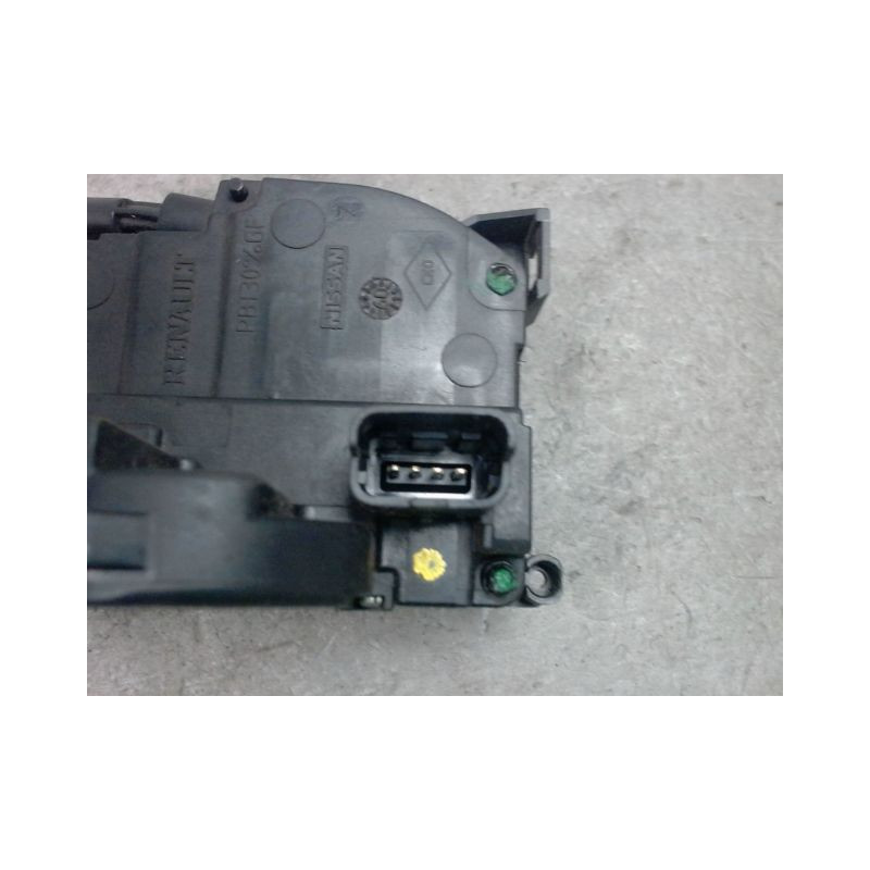 SYSTEME CONDAMNATION AVANT GAUCHE RENAULT SCENIC 3 PHASE 1 1.5 DCI - 8V