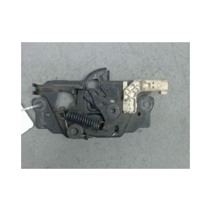 SERRURE CAPOT FORD FOCUS