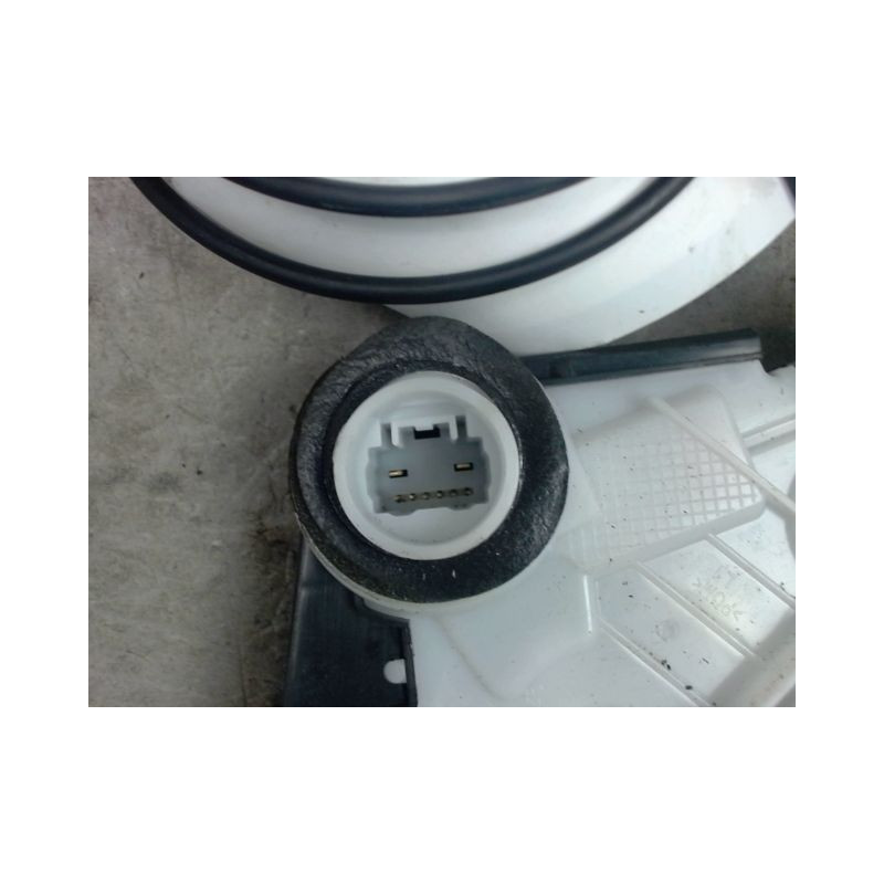 SYSTEME CONDAMNATION AVANT GAUCHE TOYOTA YARIS 3 PHASE 2 1.5I - 16V HYB