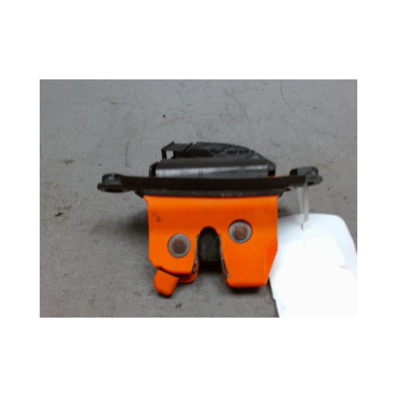 SERRURE HAYON  SKODA FABIA 2004-2007