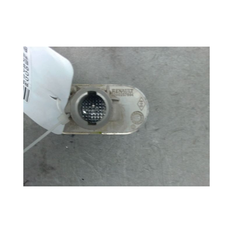 REPETITEUR AILE GAUCHE RENAULT CLIO II PH.2 01-06