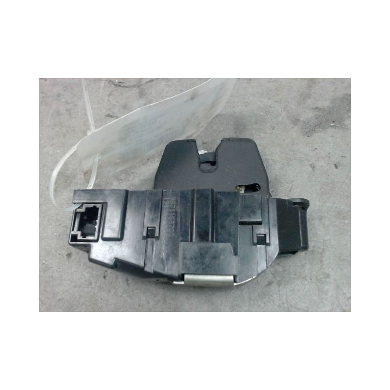 SERRURE HAYON  PEUGEOT 207 5P
