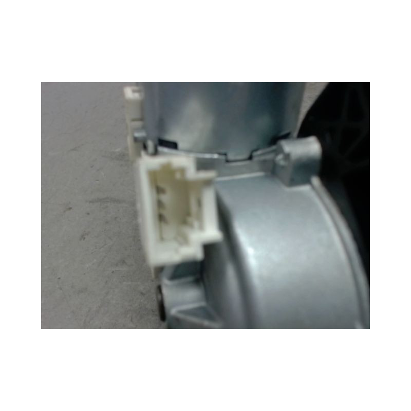 MECANISME ESSUIE-GLACE ARRIERE NISSAN MICRA 2005-2007