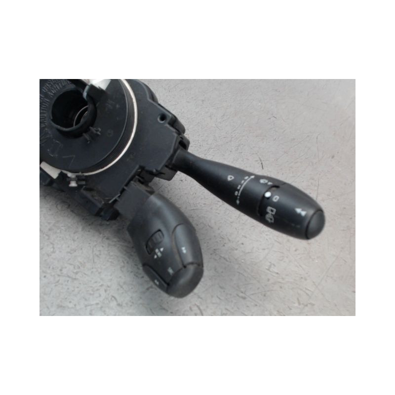 BLOC COMMODOS PEUGEOT 206