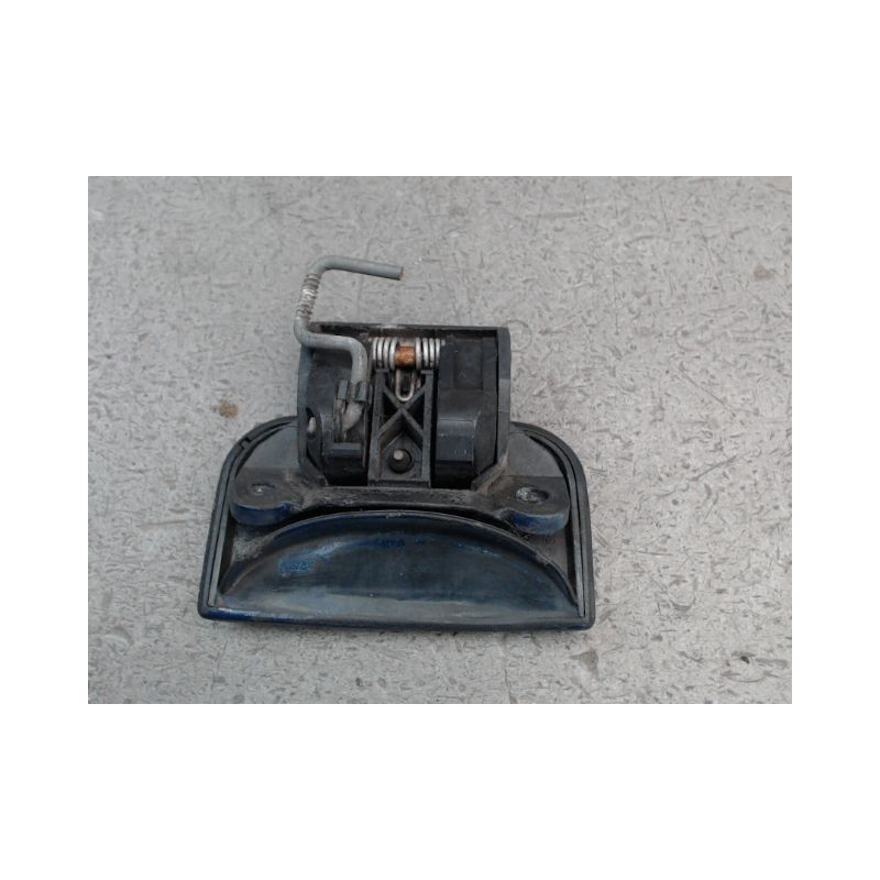 POIGNEE EXTERIEURE PORTE AVANT DROIT PEUGEOT 106