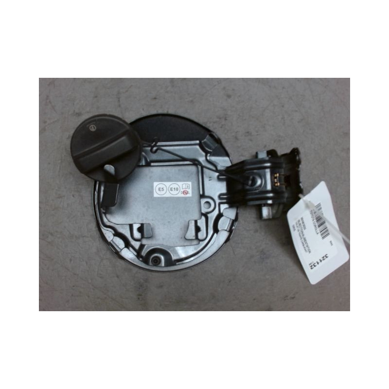 VOLET DE TRAPPE CARBURANT TOYOTA COROLLA