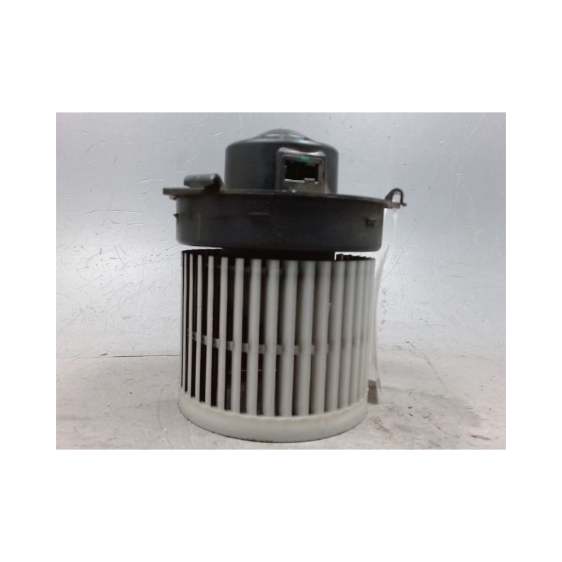 MOTEUR VENTILATEUR CHAUFFAGE NISSAN MICRA