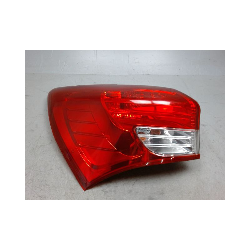 FEU ARRIERE GAUCHE  HYUNDAI IX20