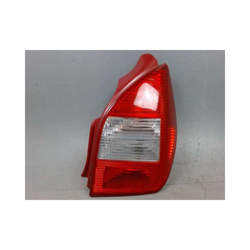 FEU ARRIERE DROIT CITROEN C2 2003-