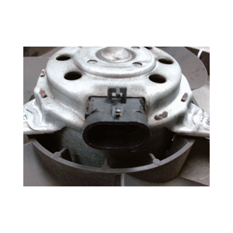 MOTEUR VENTILATEUR RADIATEUR FORD FIESTA 6 PHASE 2 ESSENCE
