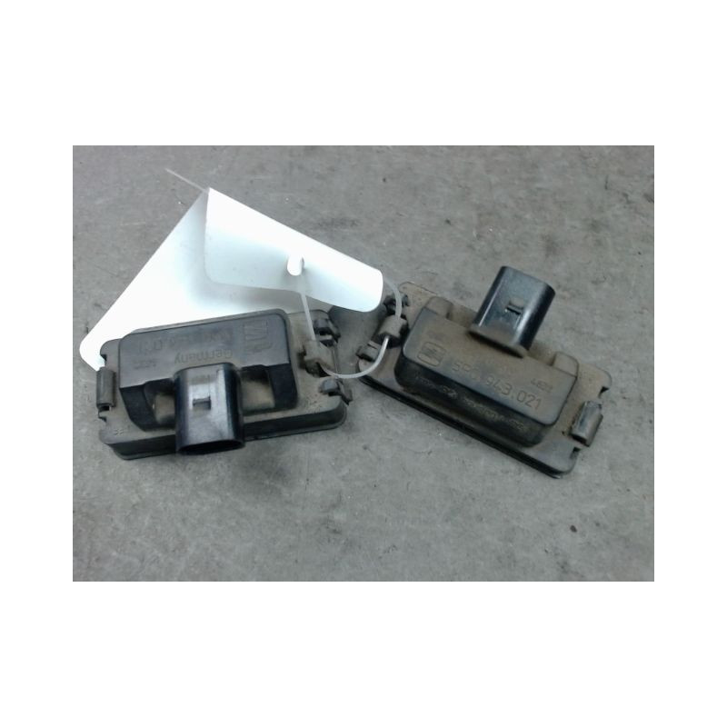 ECLAIREUR PLAQUE DE POLICE SEAT IBIZA 3 PHASE 2 DIESEL