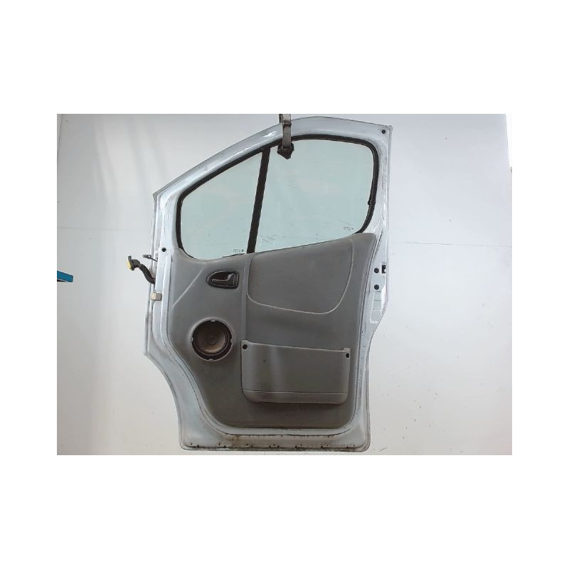 PORTE AVANT DROIT RENAULT TRAFIC CN 1000KG 8.2006-