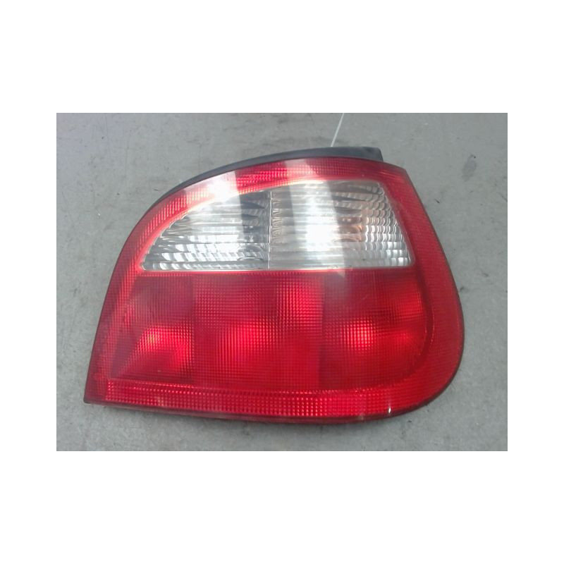 FEU ARRIERE DROIT RENAULT MEGANE  I CLASSIC PH2 99-02