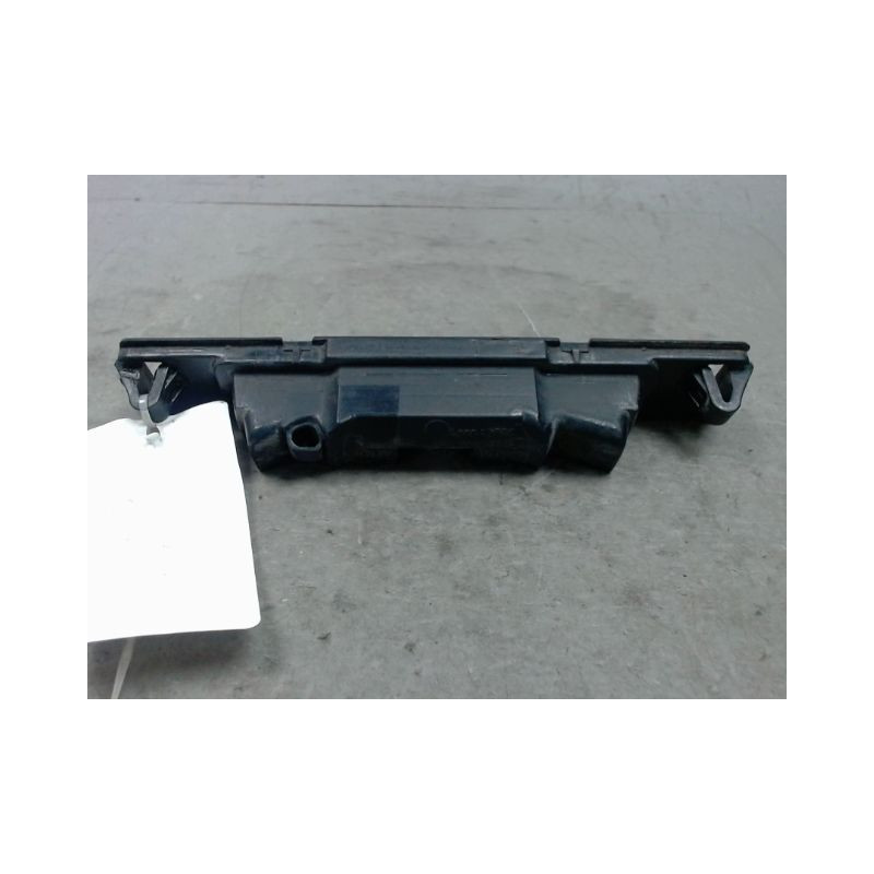 ECLAIREUR PLAQUE DE POLICE TOYOTA YARIS 2005-