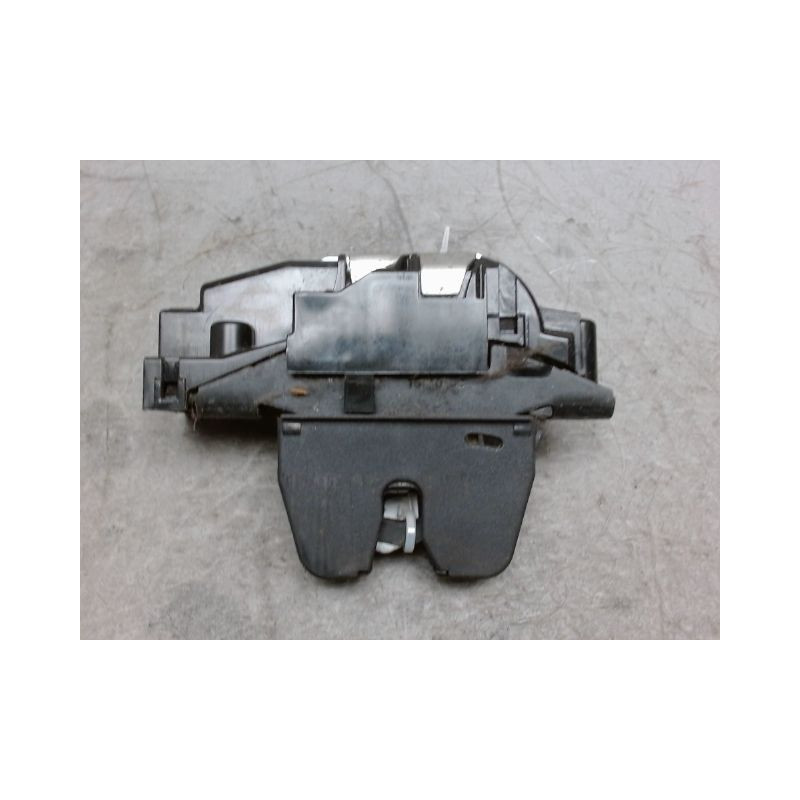 SERRURE HAYON  PEUGEOT 207 2009-