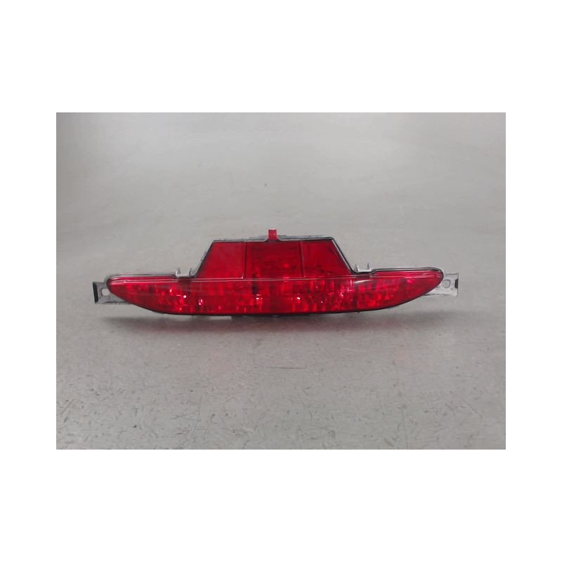 FEU BROUILLARD CENTRAL ARRIERE PEUGEOT 208