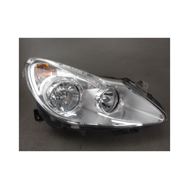 PHARE DROIT OPEL CORSA