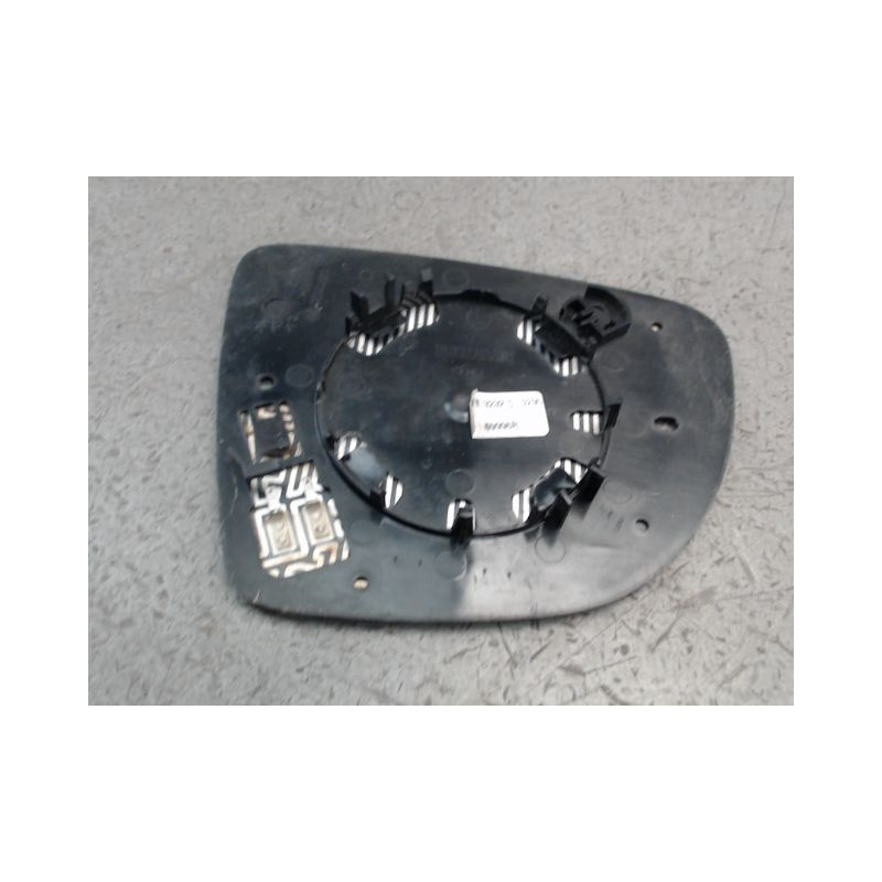 GLACE RETROVISEUR EXT G RENAULT CLIO