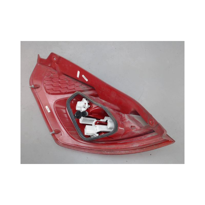 FEU ARRIERE DROIT FORD FIESTA