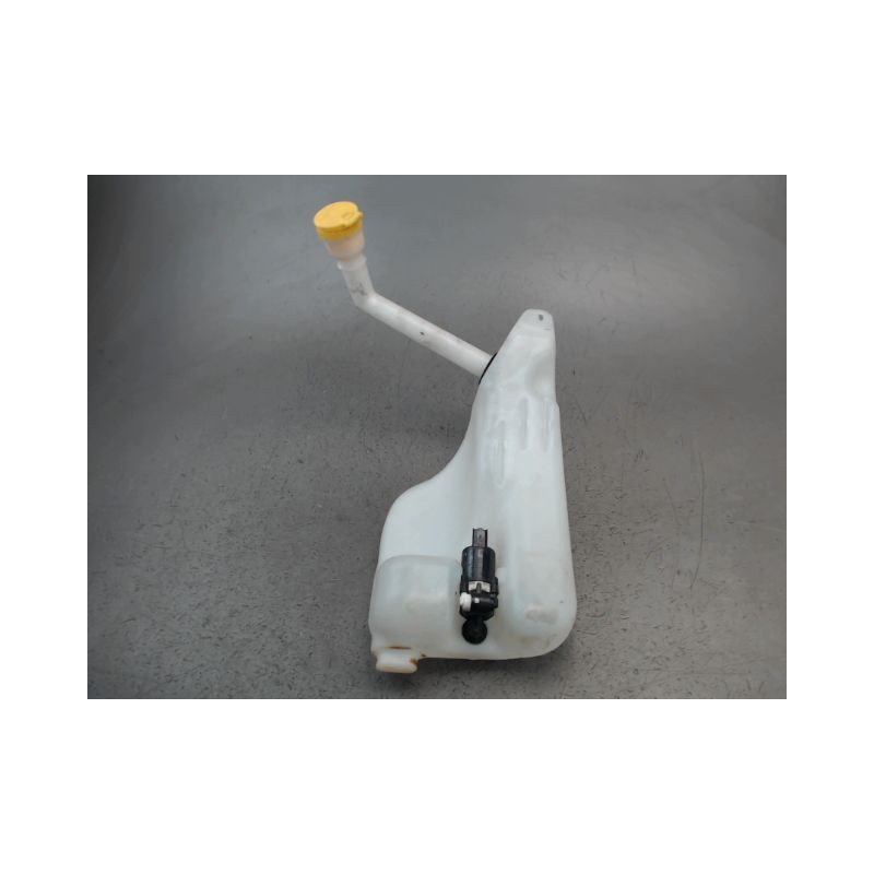 RESERVOIR LAVE-GLACE AVANT RENAULT MEGANE