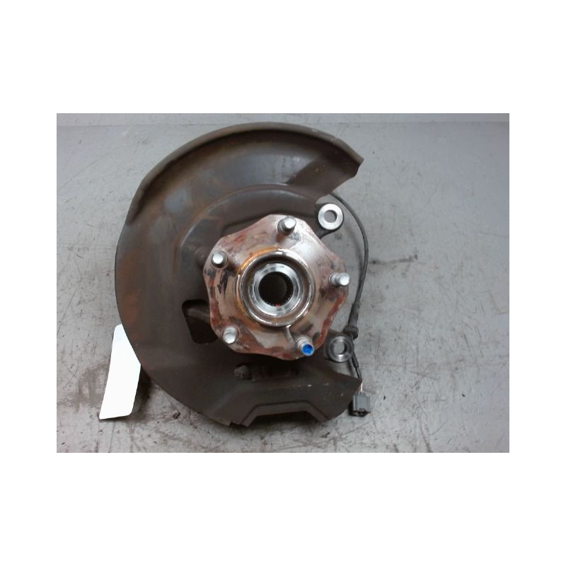 PIVOT AVANT DROIT NISSAN X-TRAIL