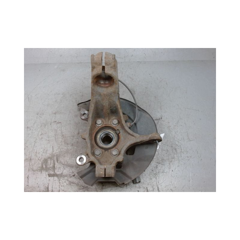 PIVOT AVANT DROIT NISSAN X-TRAIL