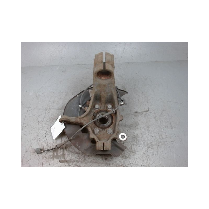PIVOT AVANT GAUCHE NISSAN X-TRAIL