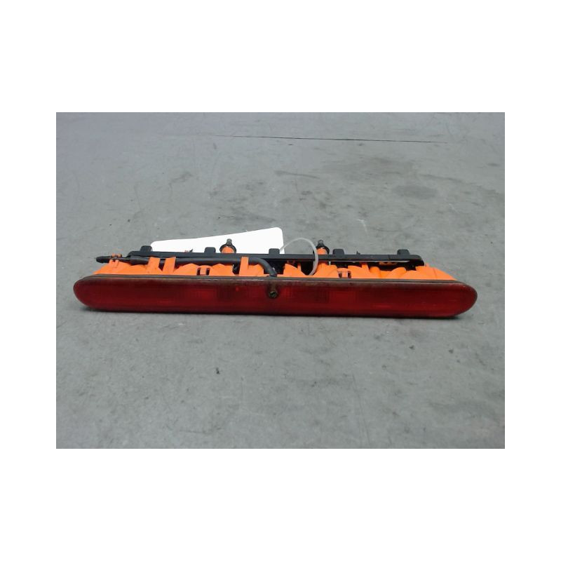 FEUX STOP SUPPLEMENTAIRE PEUGEOT 206 5P