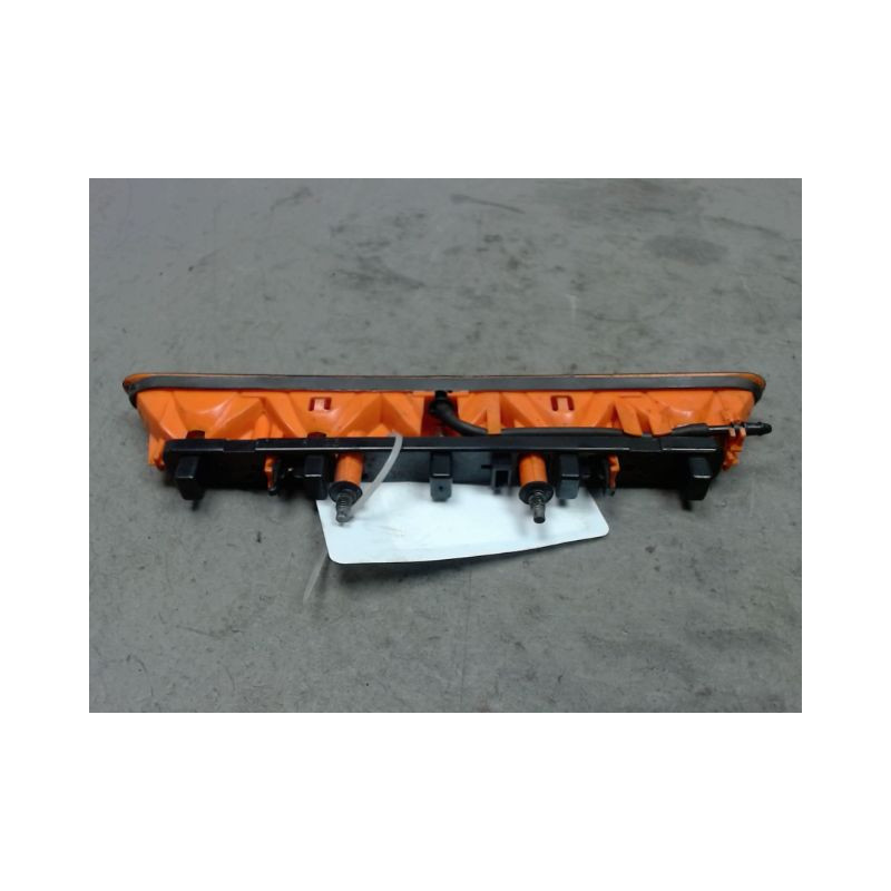 FEUX STOP SUPPLEMENTAIRE PEUGEOT 206 5P