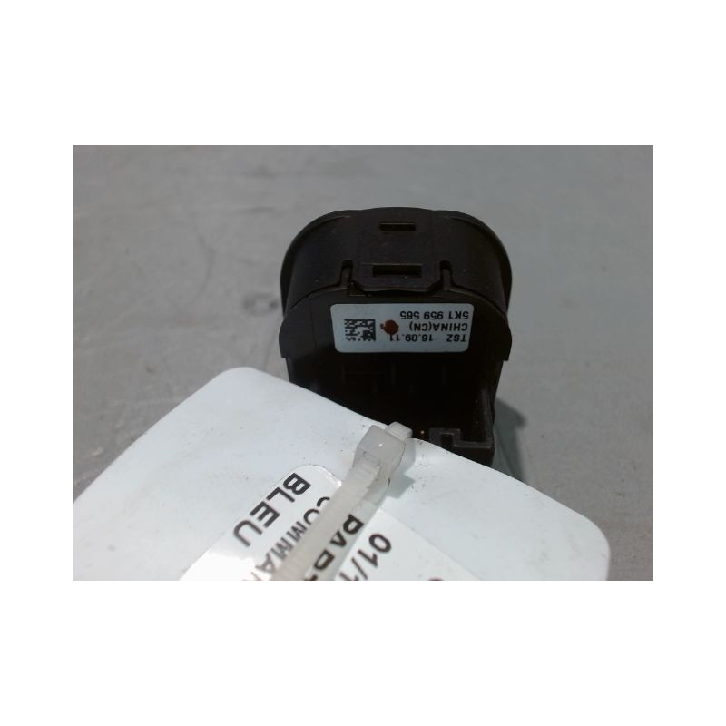 COMMANDE RETROVISSEUR EXTERIEUR ELECTRIQUE VOLKSWAGEN GOLF VI 2008-