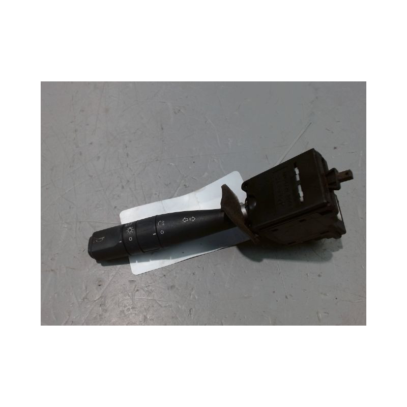 COMMANDE CLIGNOTANT CITROEN BERLINGO FGT -2002