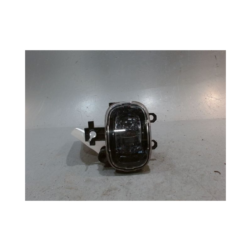 PHARE ANTIBROUILLARD AVANT GAUCHE RENAULT MEGANE