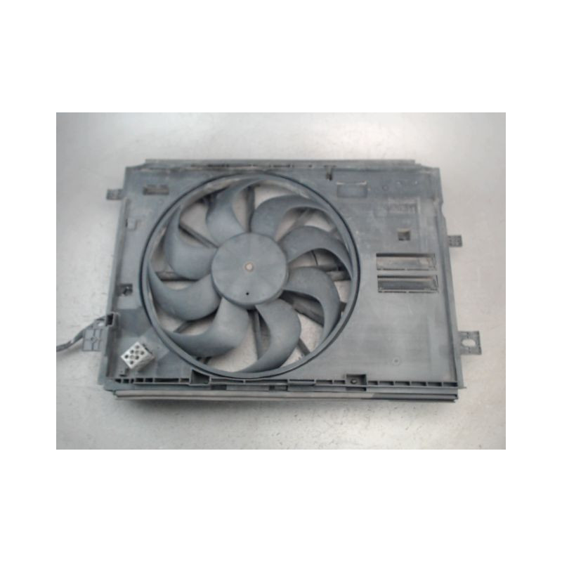 MOTEUR VENTILATEUR RADIATEUR CITROEN BERLINGO