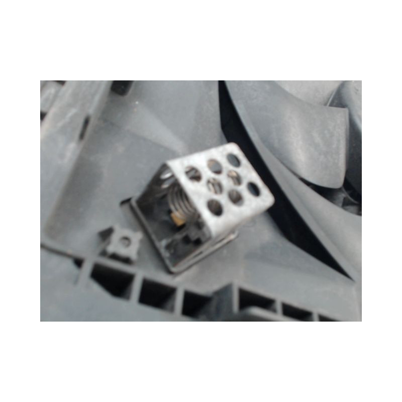 MOTEUR VENTILATEUR RADIATEUR CITROEN BERLINGO
