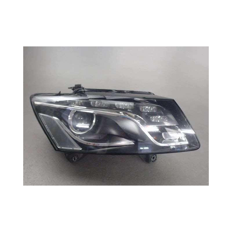 PHARE DROIT AUDI Q5