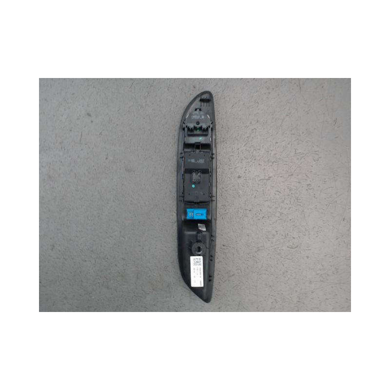 COMMANDE LEVE-GLACE PORTE AVG OPEL MOKKA