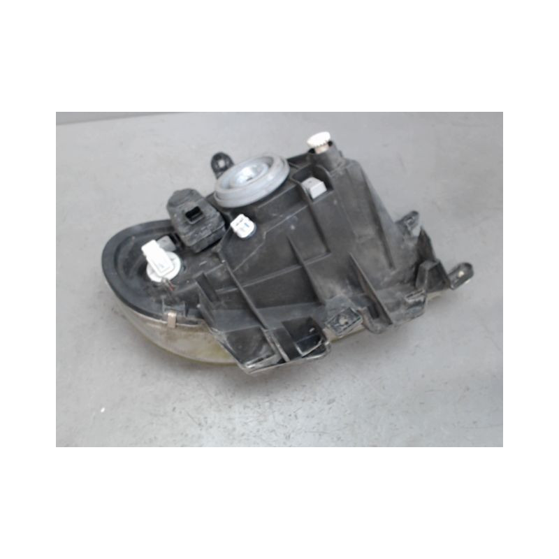 PHARE GAUCHE CITROEN SAXO