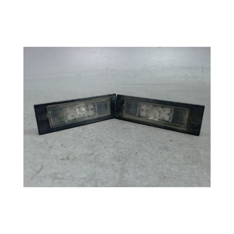 ECLAIREUR PLAQUE DE POLICE BMW SERIE 1