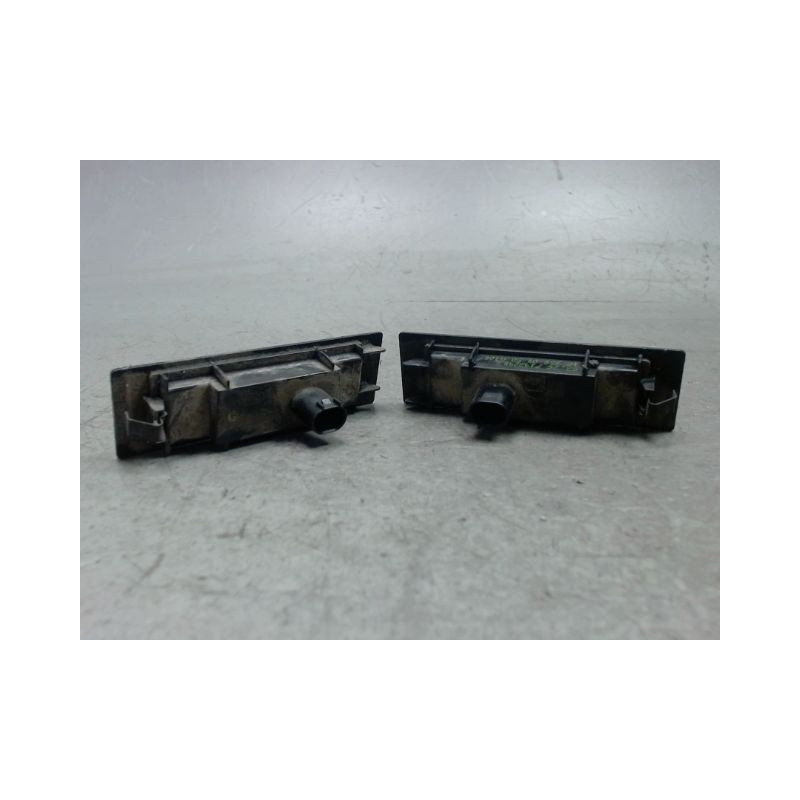 ECLAIREUR PLAQUE DE POLICE BMW SERIE 1