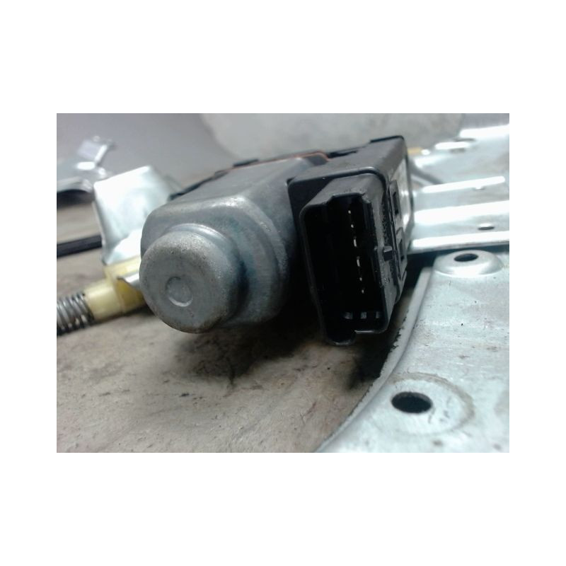 MECANISME+MOTEUR LEVE-GLACE AVANT GAUCHE RENAULT CLIO III 2005-