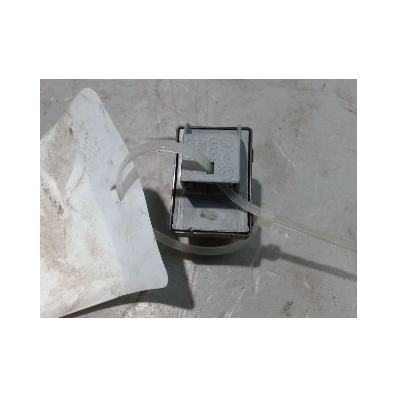 COMMANDE LEVE-GLACE PORTE AVD AUDI A6 AVANT ALLROAD 2001-