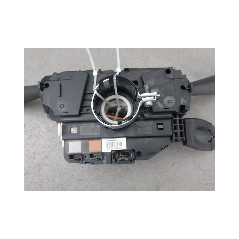 BLOC COMMODOS PEUGEOT 2008