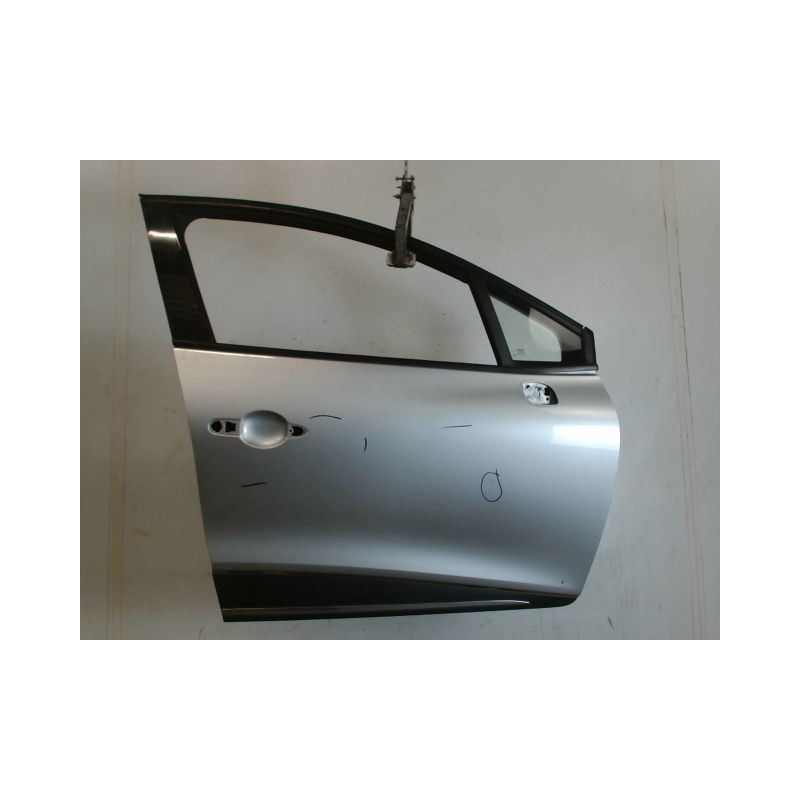 PORTE AVANT DROIT RENAULT CLIO