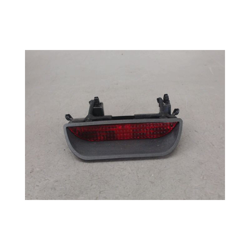 FEUX STOP SUPPLEMENTAIRE DACIA SANDERO