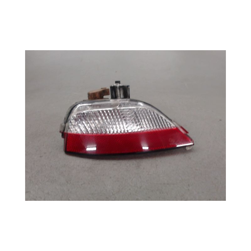 FEU DE PARE-CHOC ARRIERE DROIT RENAULT MEGANE