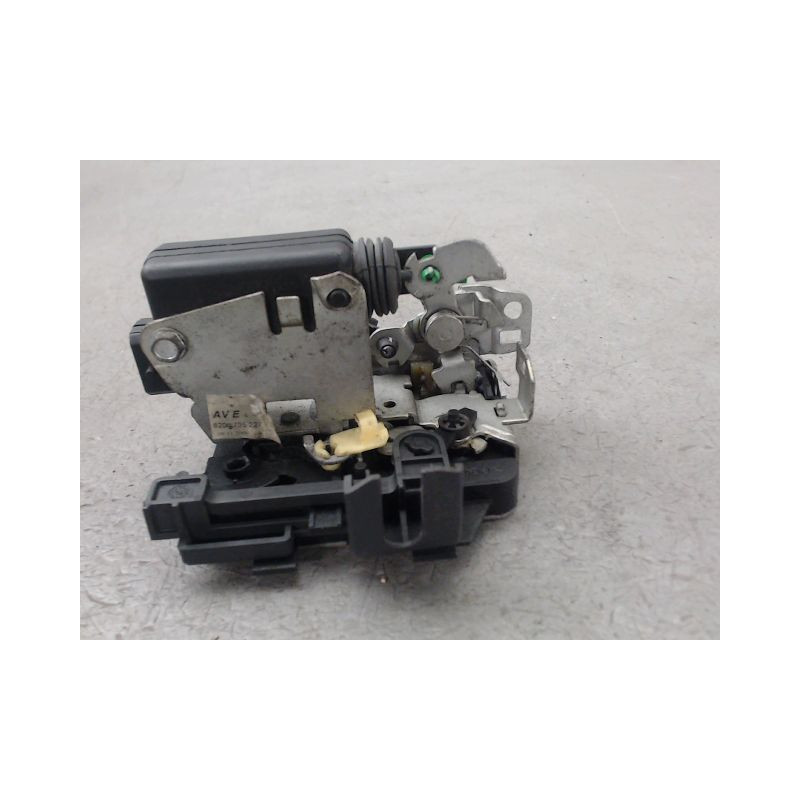 SYSTEME CONDAMNATION AVANT GAUCHE DACIA SANDERO