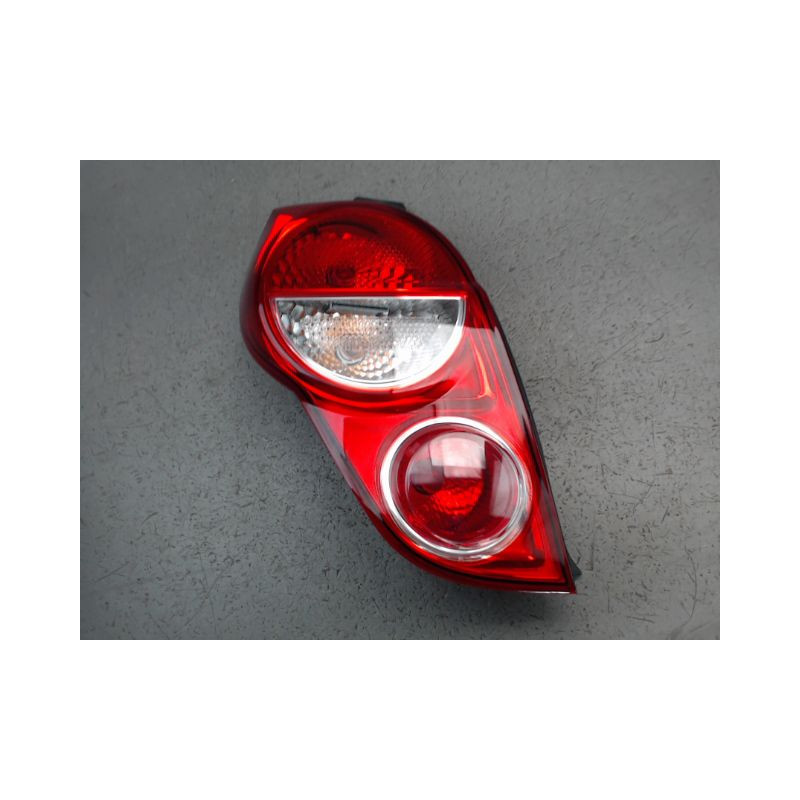 FEU ARRIERE GAUCHE  CHEVROLET SPARK