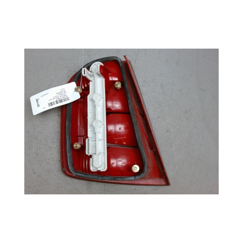 FEU ARRIERE DROIT SKODA FABIA 2004-2007