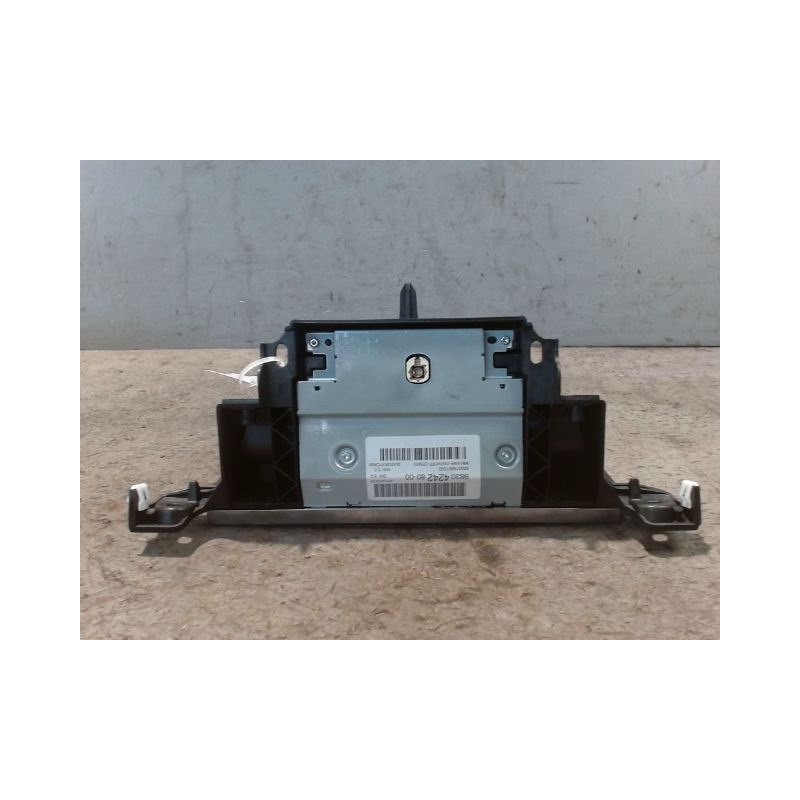 ECRAN GPS PEUGEOT 3008 2009-